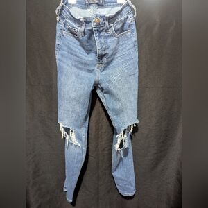 Hollister Women’s Ripped Blue Skinny Jeans Size 27 Great Condition